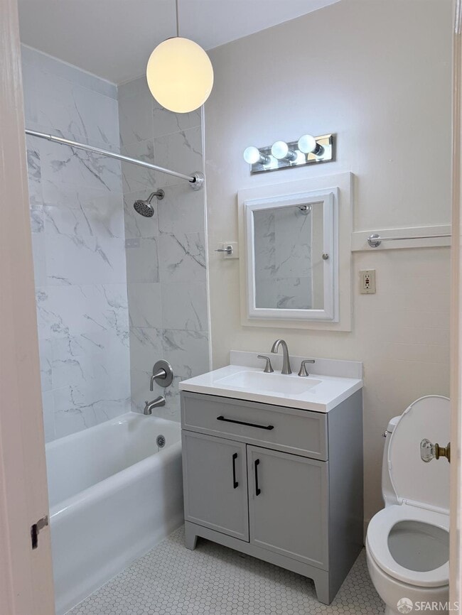 Building Photo - 1418 8th Ave