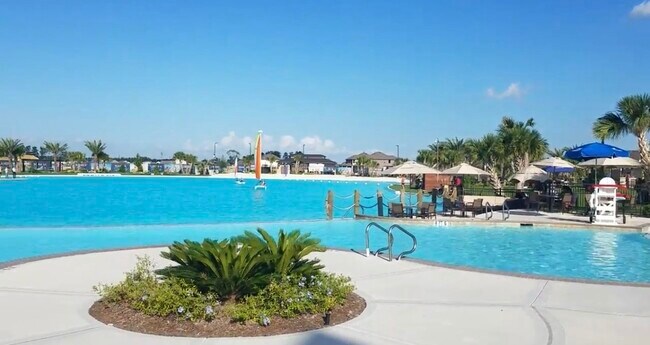 Building Photo - 15310 Dinnet Berm Dr