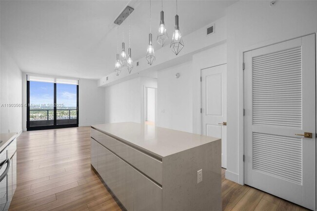 Building Photo - 101 Diplomat Pkwy