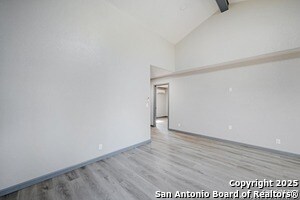 Building Photo - 2107 Darwin Dr