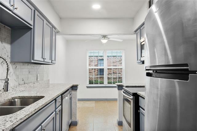 Building Photo - 4620 San Jacinto St