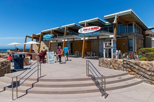 Building Photo - OPEN HOUSE: 11/23 10AM-12PM ~ 1BR at a Gre...