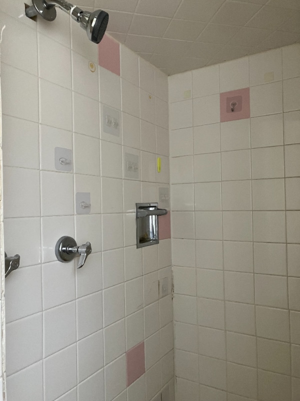 Building Photo - 1120 10th Ave NW