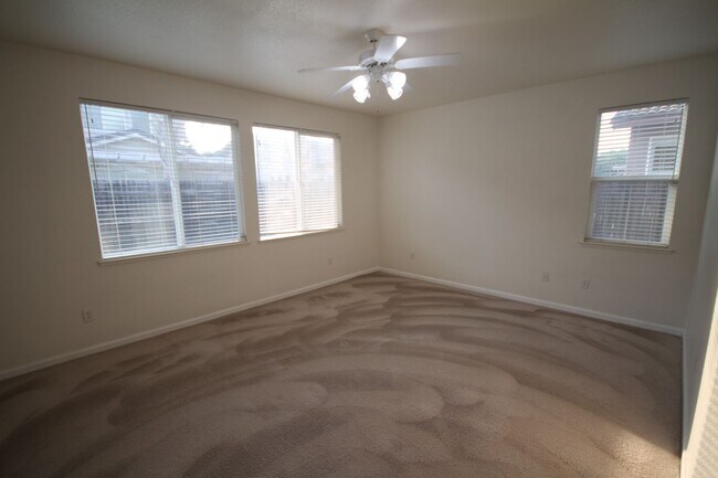 Building Photo - 3 Bed| 2.5 Bath | 2448 SF | 2 Separate Garages | Two Story Home | Tenant pays $190 for WS&G.