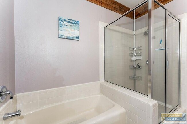 Building Photo - 1 Torrey Pines Dr
