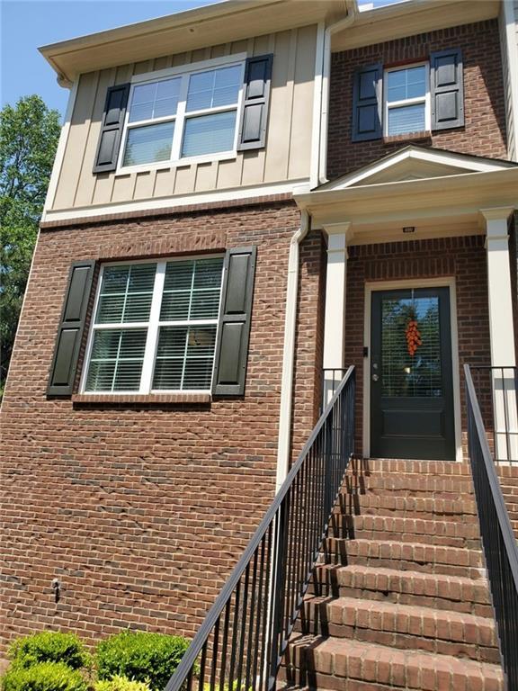 Primary Photo - 201 Aventine Ln