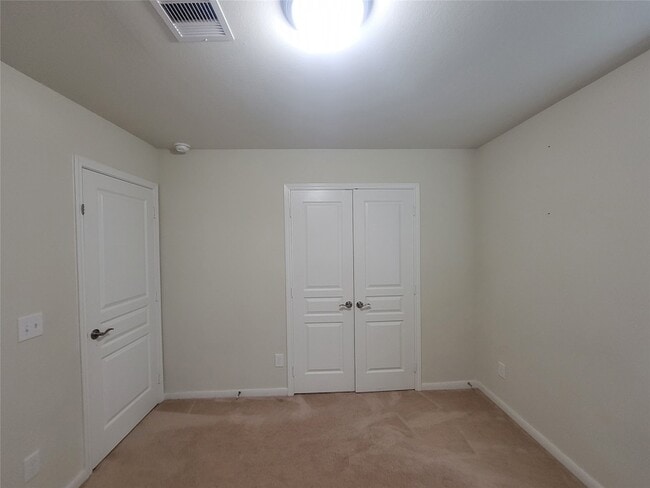 Building Photo - 20135 Linden Spruce Ln