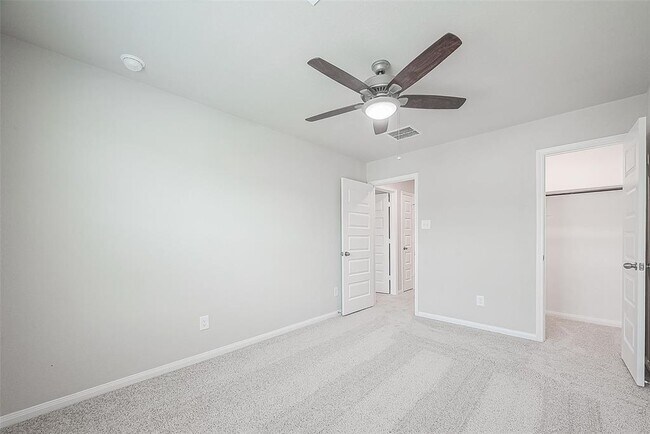 Building Photo - 2373 Tavo Trails Dr