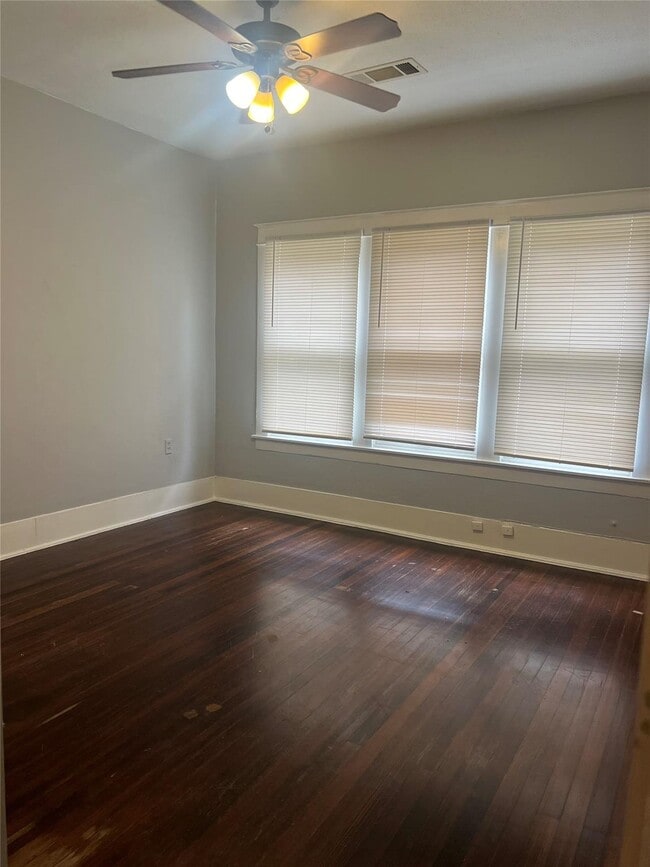 Building Photo - 15712 Terrace Lawn Cir