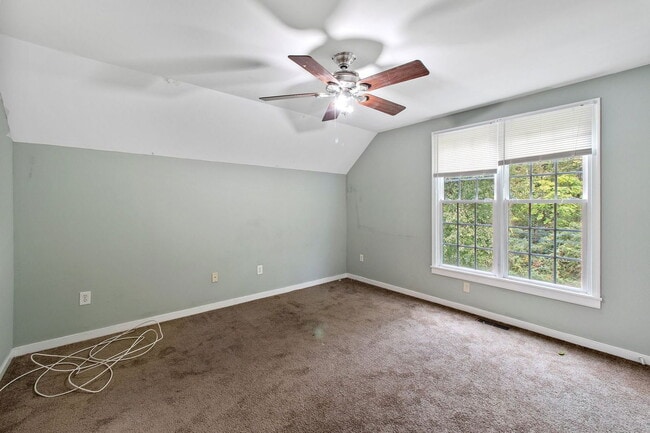 Building Photo - 5410 Campbell Ave