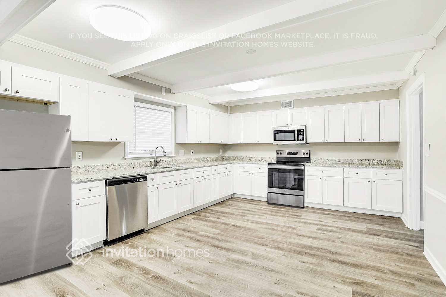 Building Photo - 3800 Sherbrook Ct SW