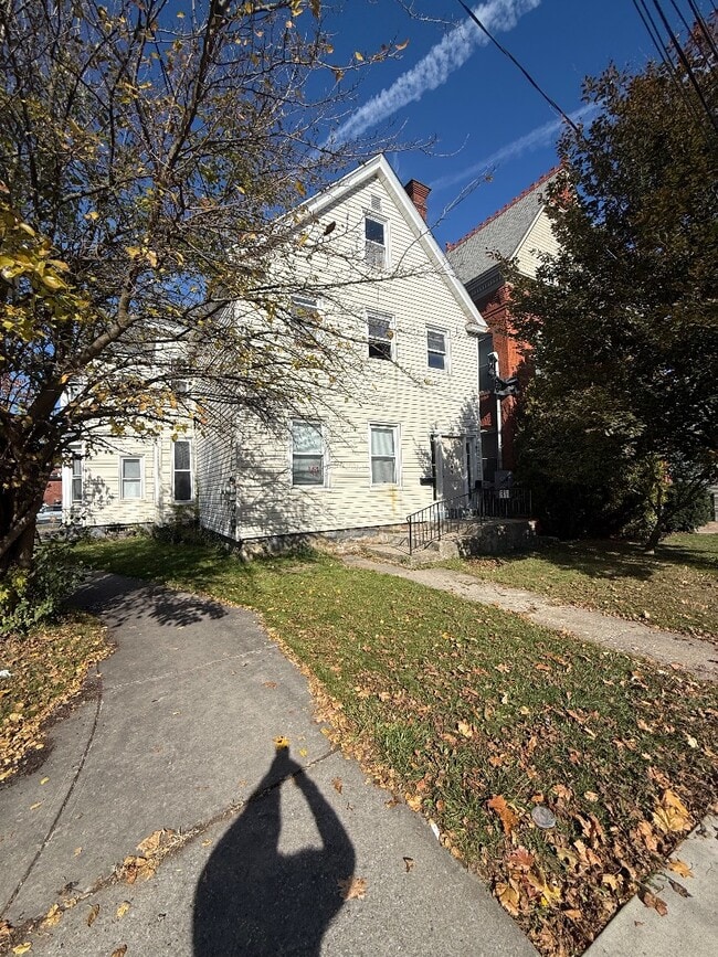 Building Photo - 1008 Park Ave