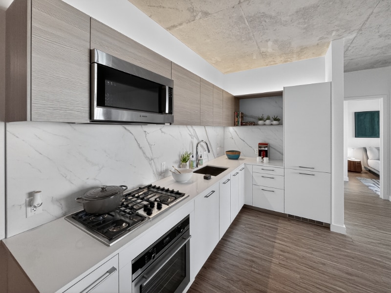 Building Photo - 167 N Desplaines St