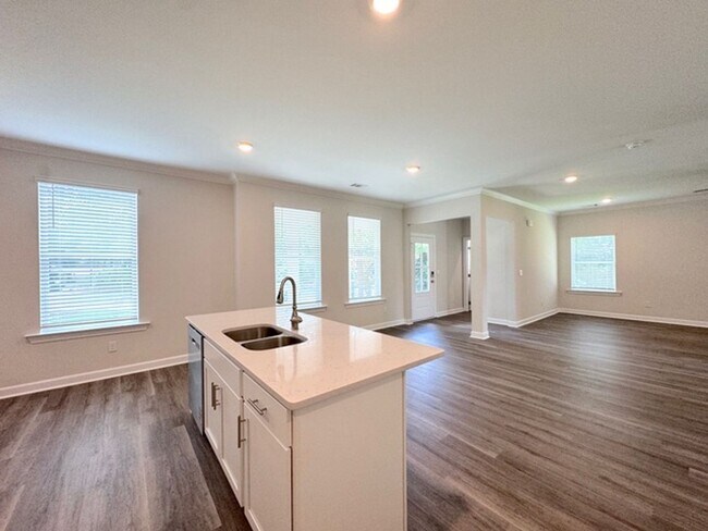 Building Photo - Just Built Beautiful comfortable, open con...