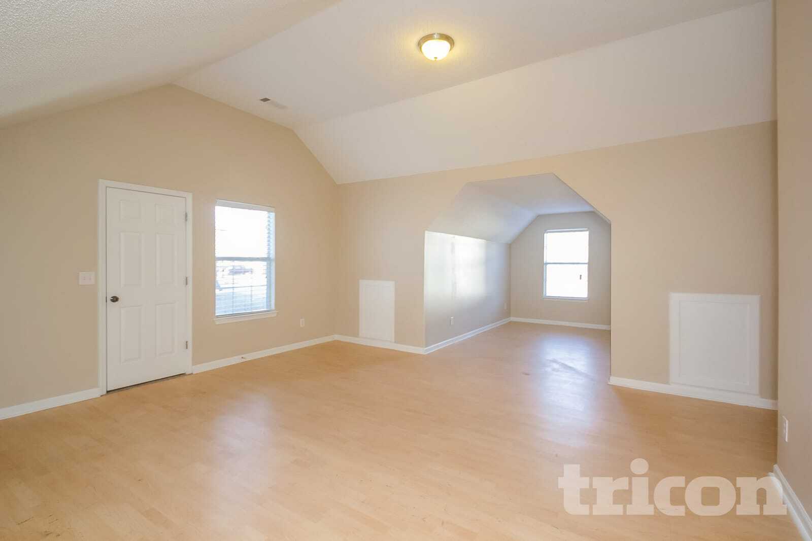 Building Photo - 2040 Smithfield Ave