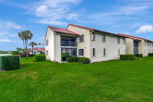 Building Photo - 6025 Parkwalk Dr