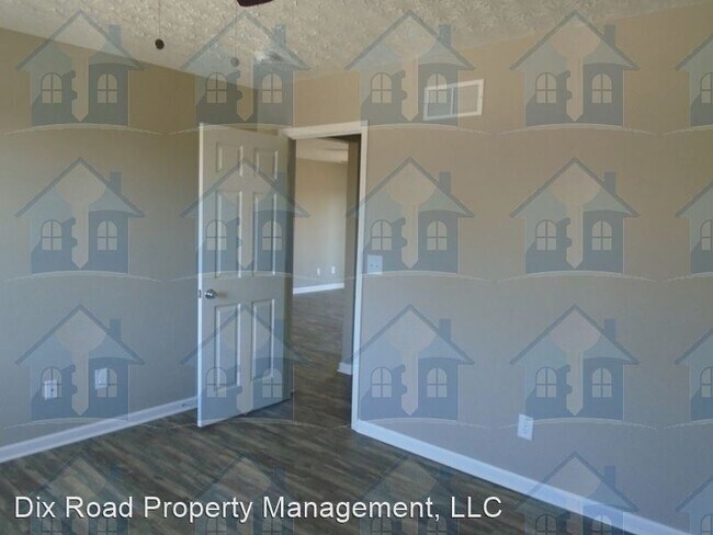 Building Photo - 794 Carriage Hill Ln