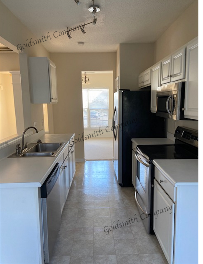 Building Photo - 503 Coffield Dr