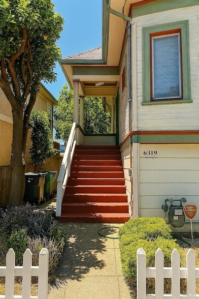 Building Photo - 6319 Idaho St
