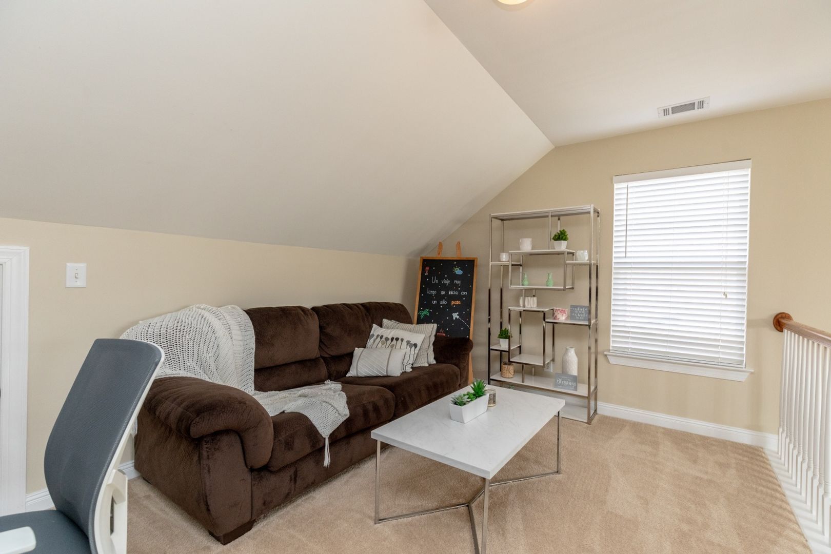 Building Photo - 7205 Riverfront Dr