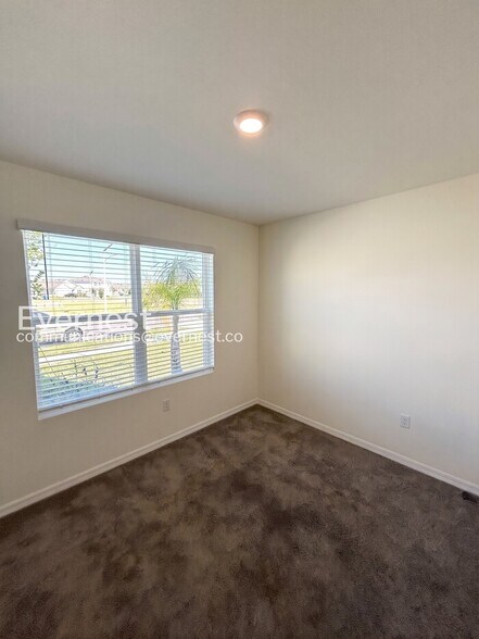 Building Photo - 8332 Juning Cove