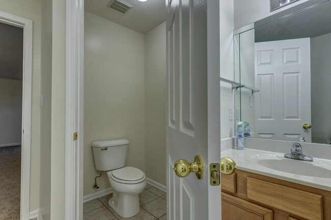 Building Photo - 632 Vonbryan Trace