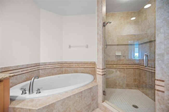 Building Photo - 1375 Beach Rd