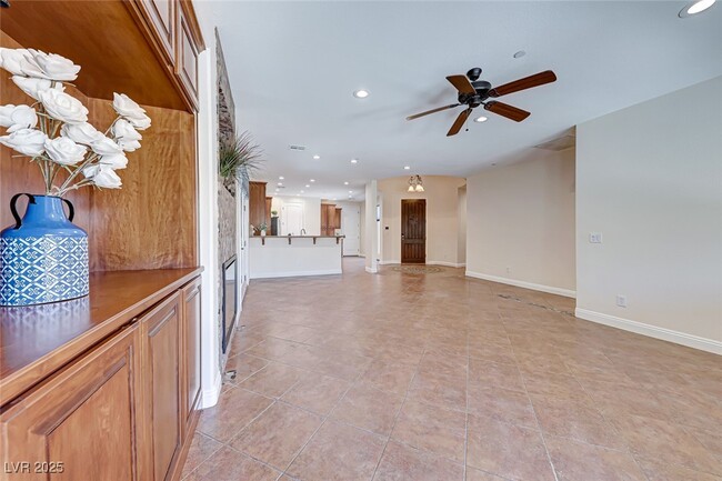 Building Photo - 1238 Calcione Dr