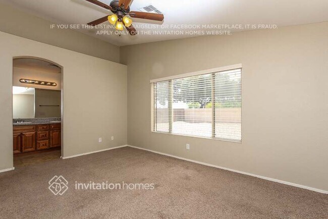 Building Photo - 14761 W Lucas Ln