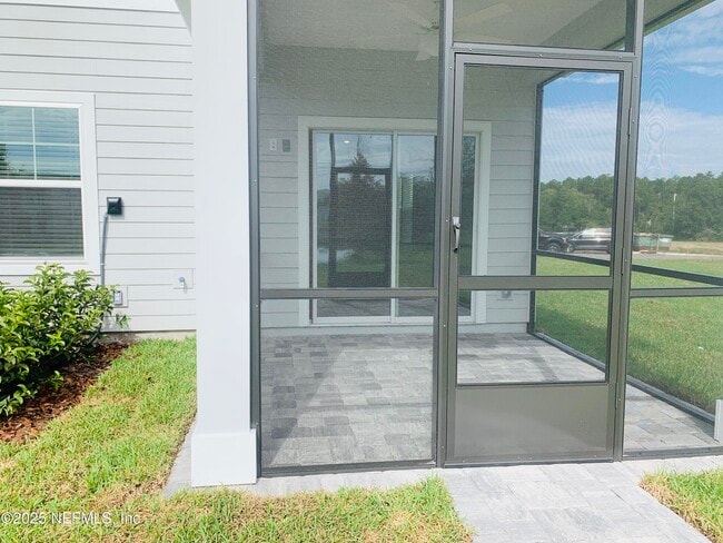 Building Photo - 285 Boracay Cir