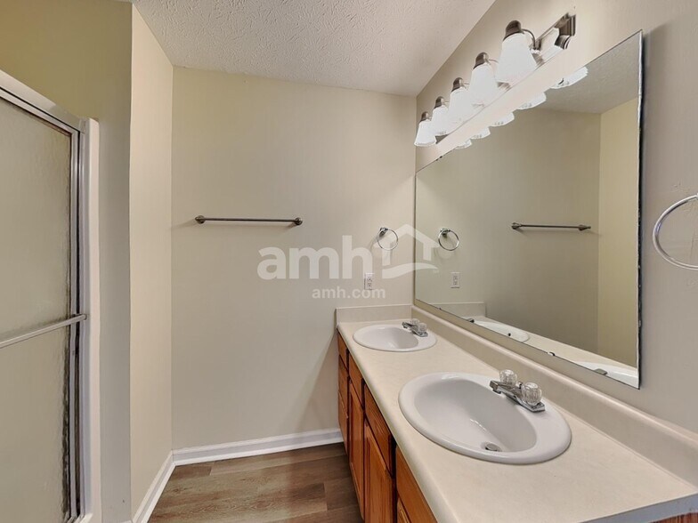 Building Photo - 7317 Barnwell Pl
