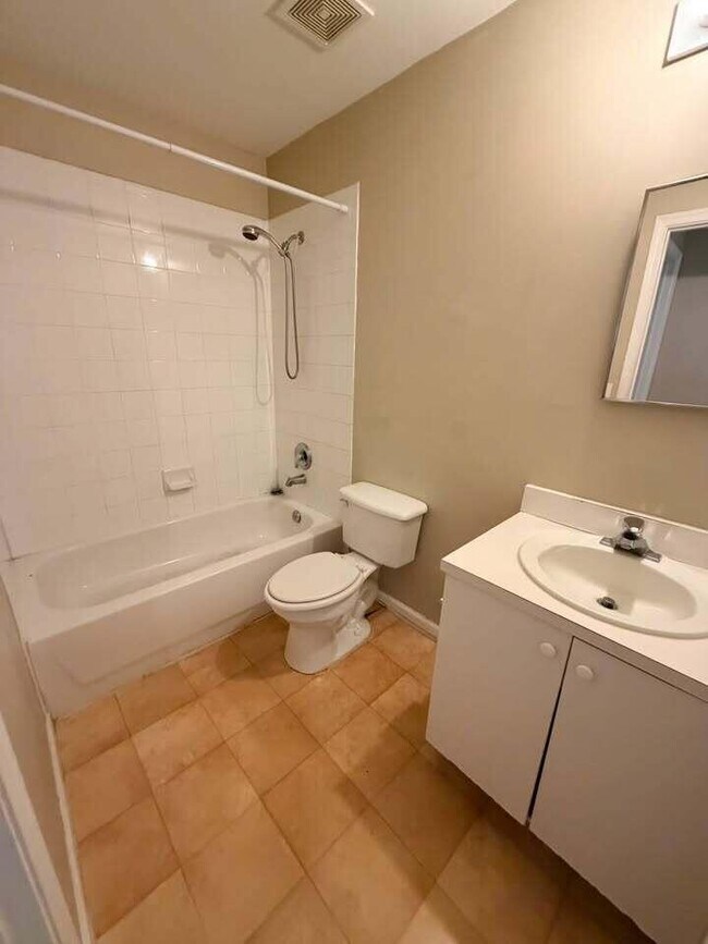 Building Photo - 6892 Mill Brook Pl