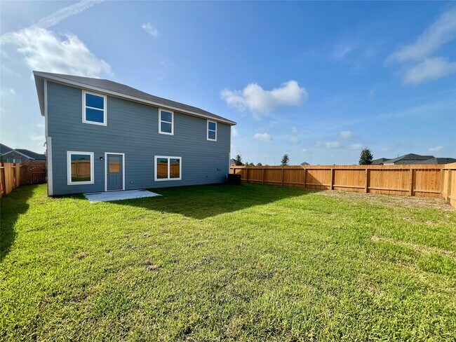 Building Photo - 441 Sunny Highlands Dr