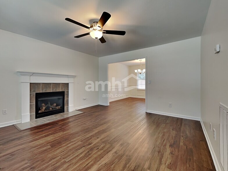 Building Photo - 6824 Audrianna Ln