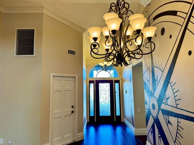 Building Photo - 28825 Corte Suerte