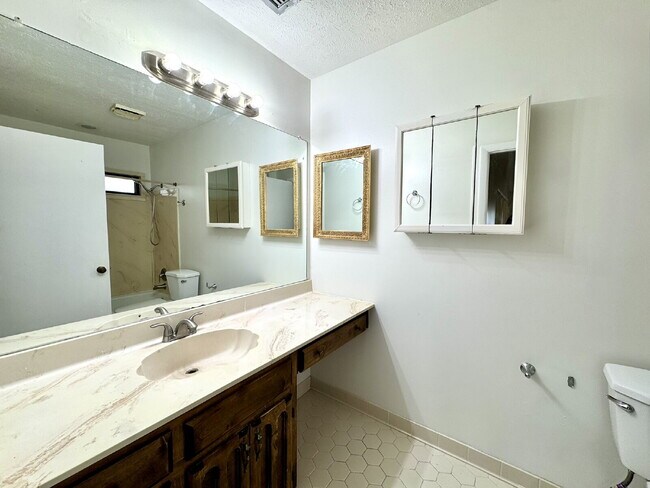 Building Photo - WATER FRONT PROPERTY!!!!!