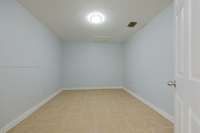 Building Photo - 28147 SW 142nd Ct