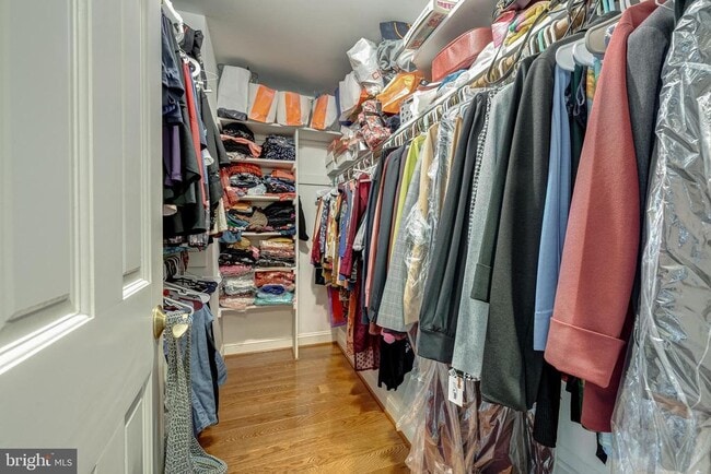 Building Photo - 1854 Valley Wood Rd