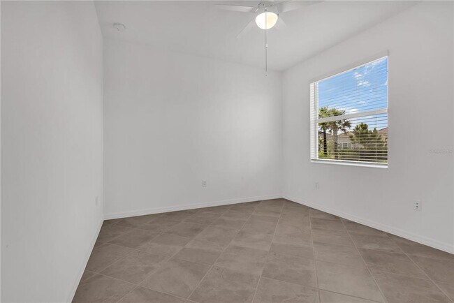 Building Photo - 15991 Sugar Hl Dr