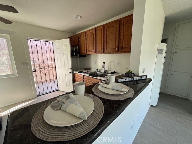 Building Photo - 37067 Bankside Dr