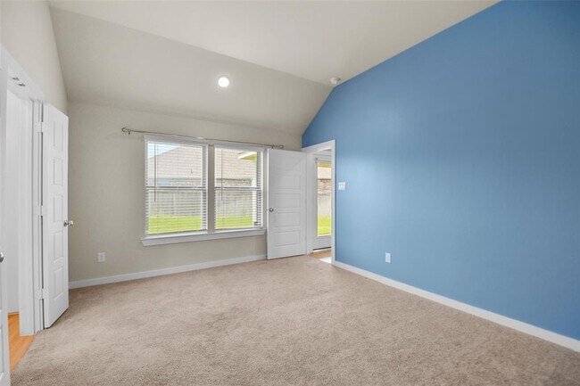 Building Photo - 18811 Cottonwood Bayou Ct