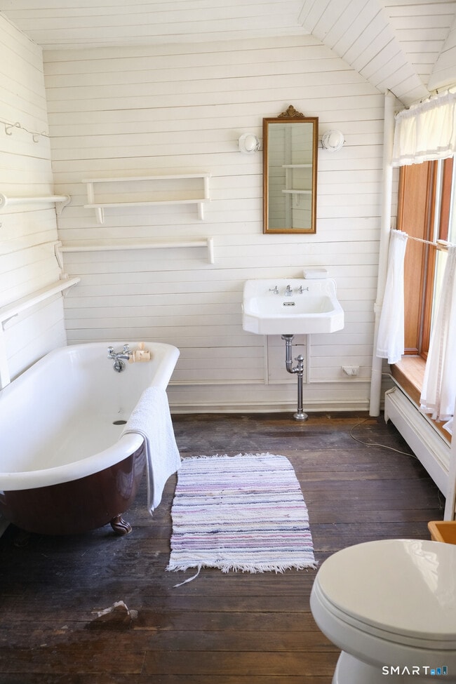 Building Photo - 106 Buffalo Bay Rd