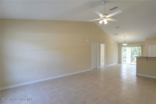Building Photo - 8876 98th Ct