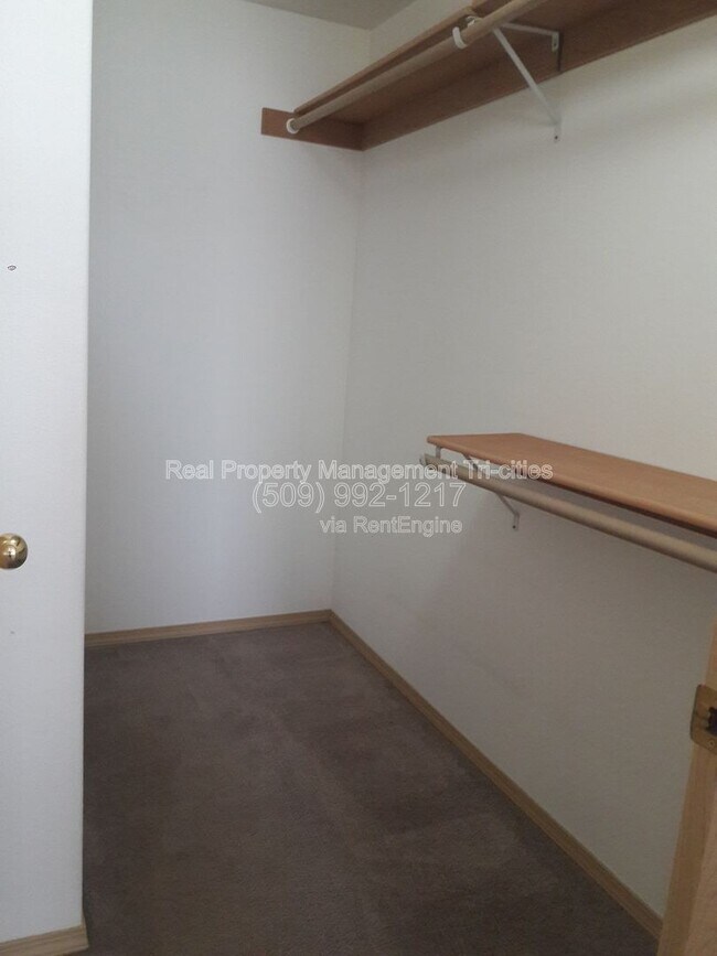 Building Photo - 2665 Dornoch Pl