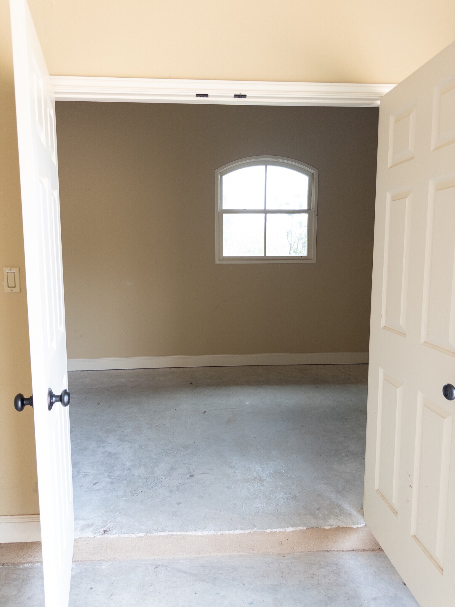 Building Photo - 114 Kollmeyer Cir