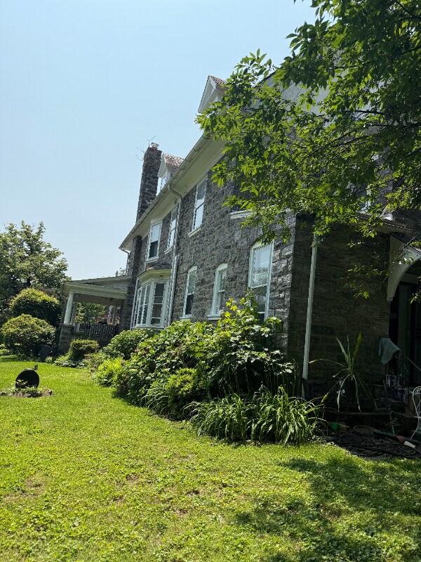 Building Photo - 6331 Overbrook Ave