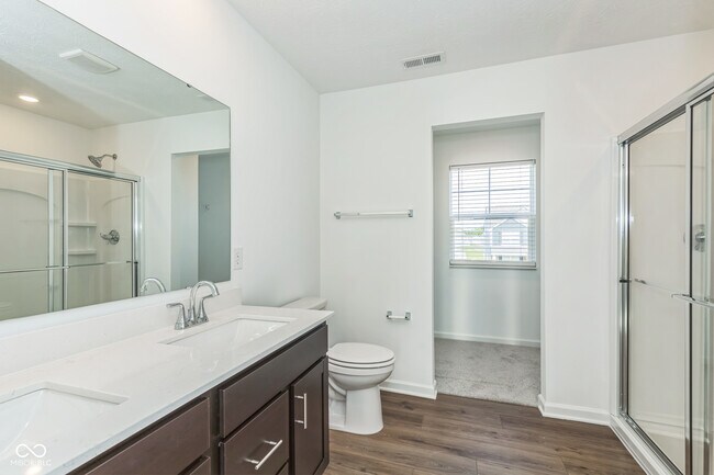 Building Photo - 3489 Briarwick Dr