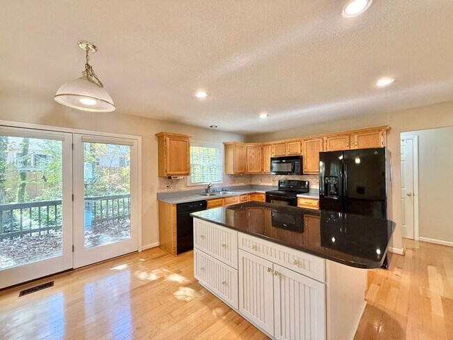 Building Photo - 103 Wabash Cir