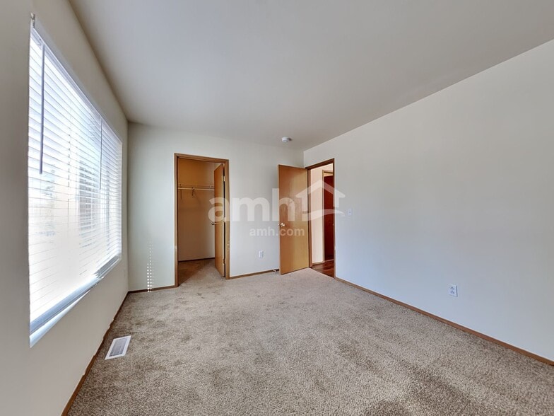 Building Photo - 20313 46th Ave Ct E