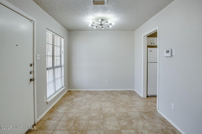 Building Photo - 538 N Fulton Ave